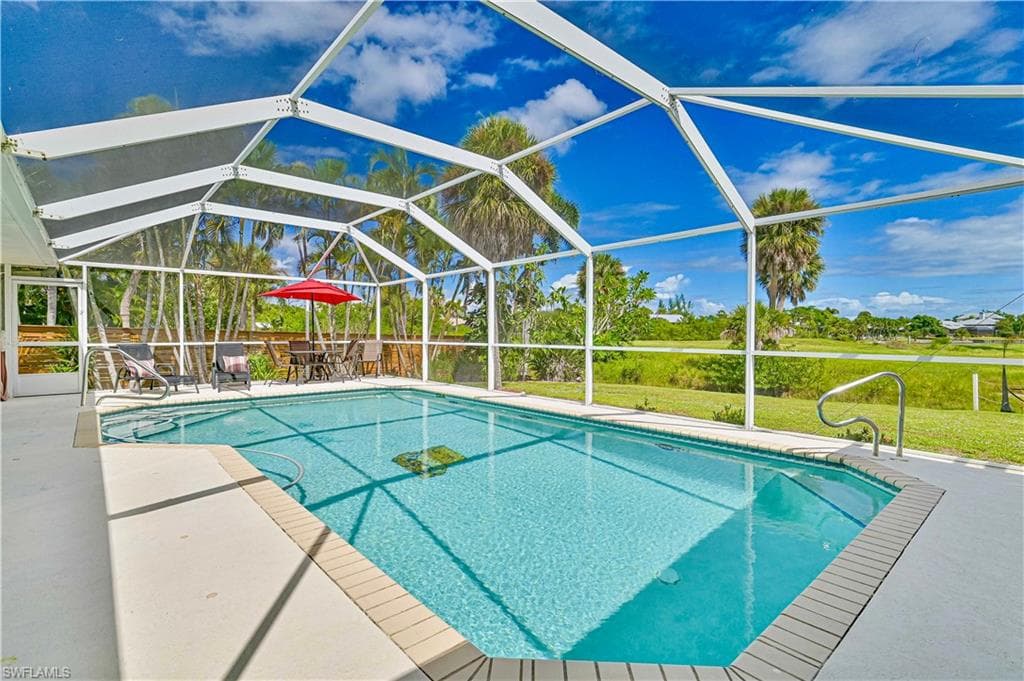 14374 Tamarac DR, BOKEELIA FL 33922-8