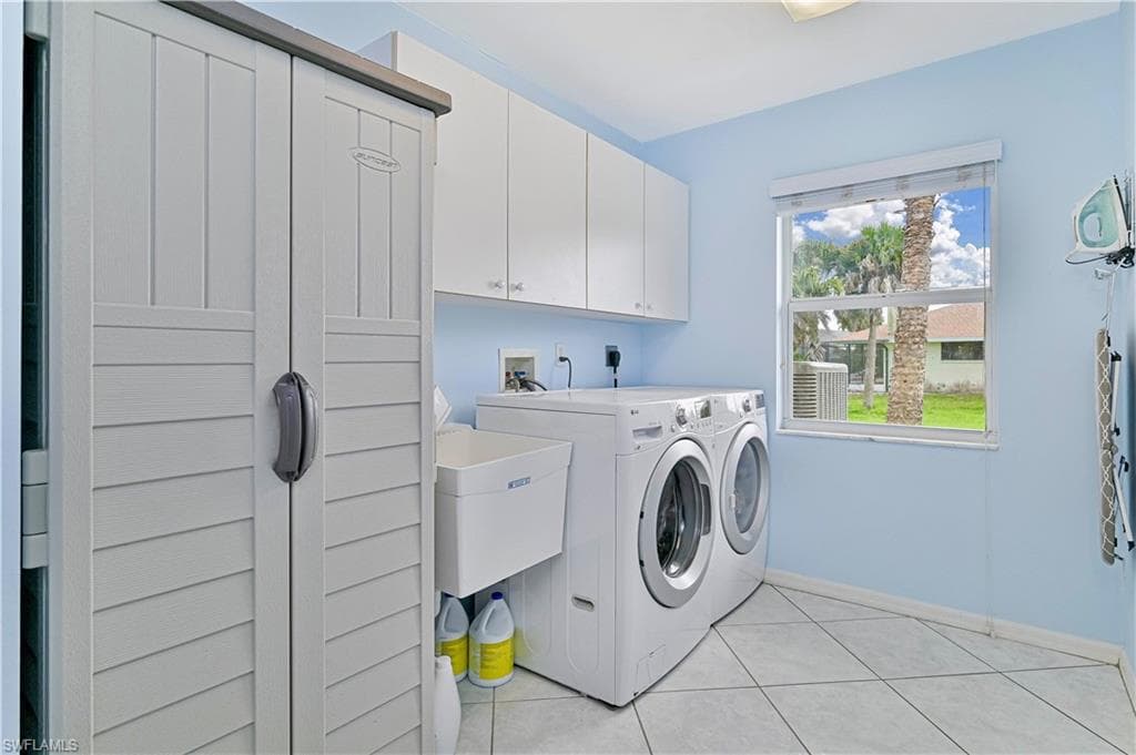 14374 Tamarac DR, BOKEELIA FL 33922-33