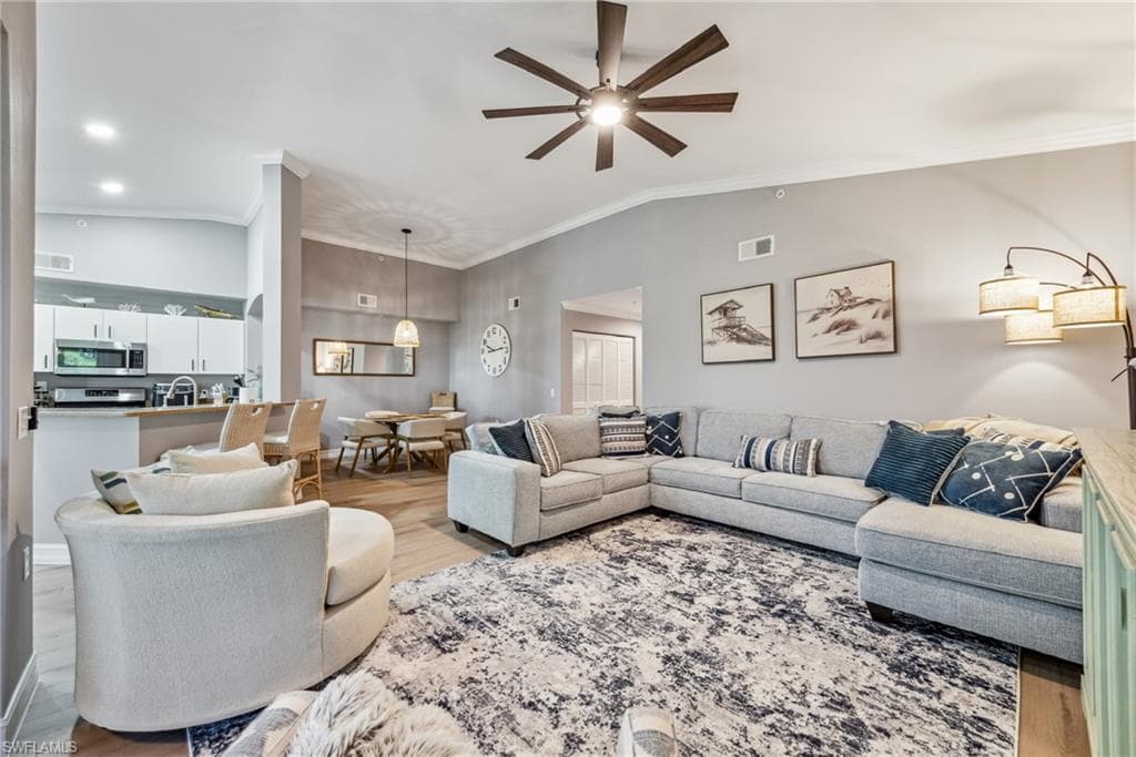 1886 Tarpon Bay DR S # 301, NAPLES FL 34119-12