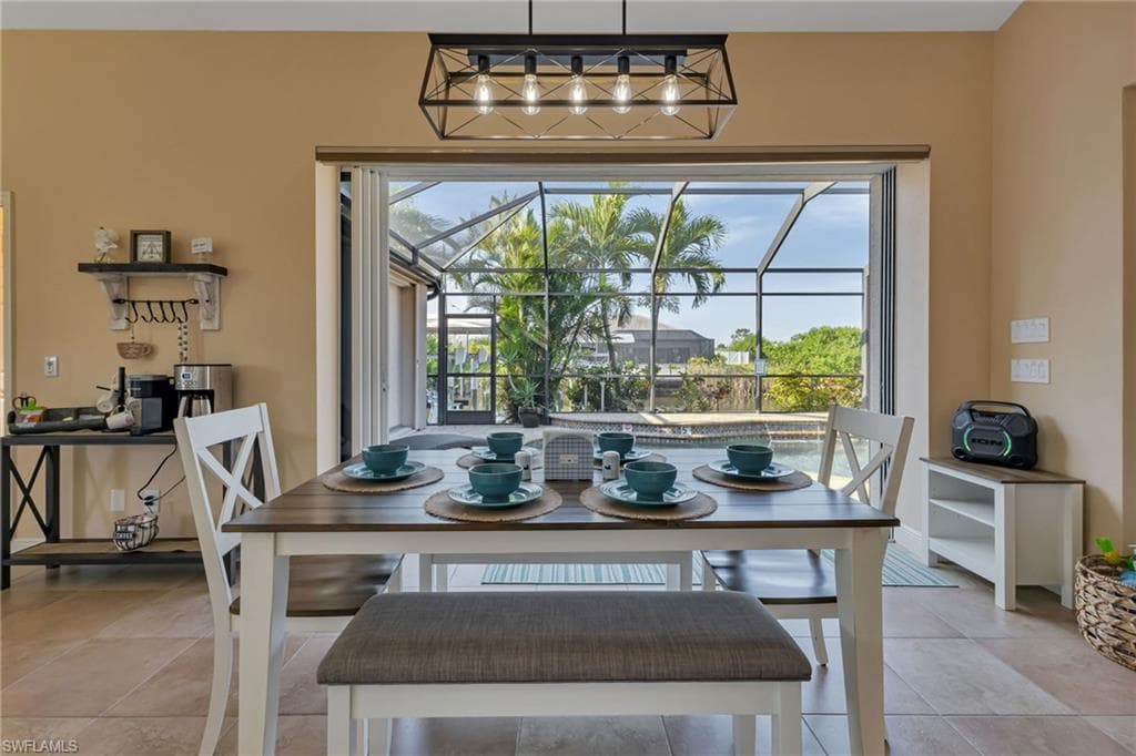 10127 Lebanon DR, PORT CHARLOTTE FL 33918-12