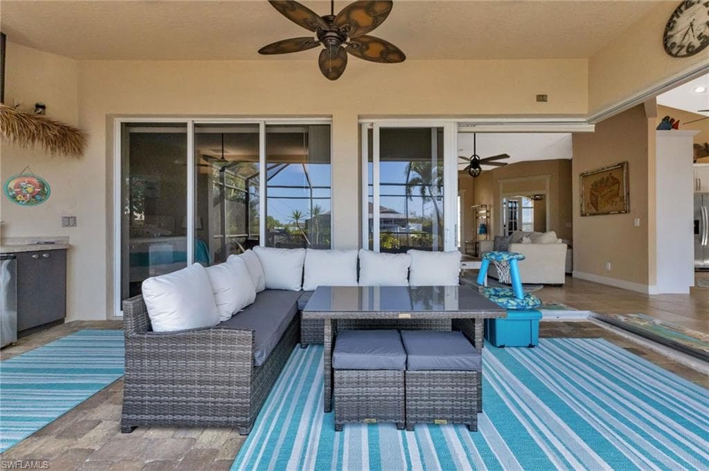 10127 Lebanon DR, PORT CHARLOTTE FL 33918-37