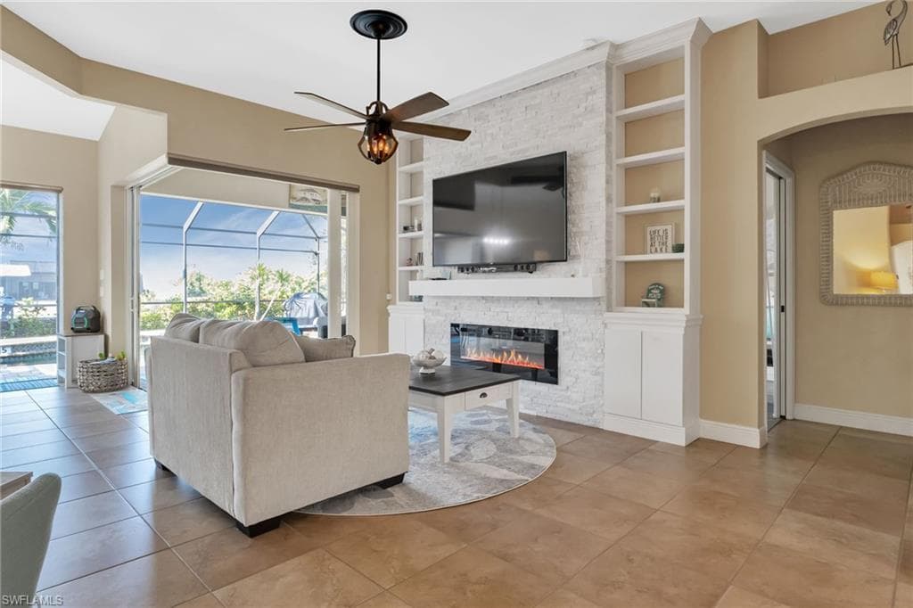 10127 Lebanon DR, PORT CHARLOTTE FL 33918-7