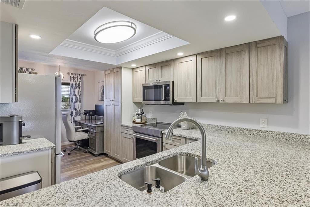 4719 SE 17th PL # 208, CAPE CORAL FL 33904-5
