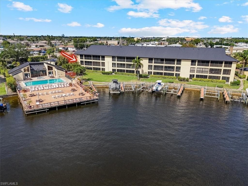 4719 SE 17th PL # 208, CAPE CORAL FL 33904-42