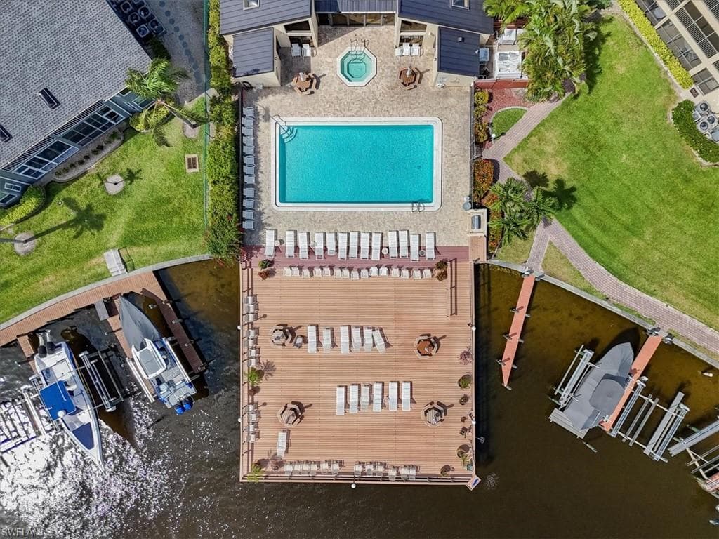 4719 SE 17th PL # 208, CAPE CORAL FL 33904-48
