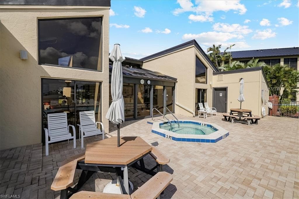 4719 SE 17th PL # 208, CAPE CORAL FL 33904-28
