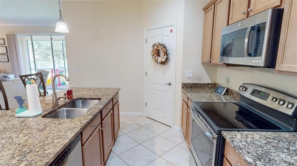 2571 Laurentina LN-10