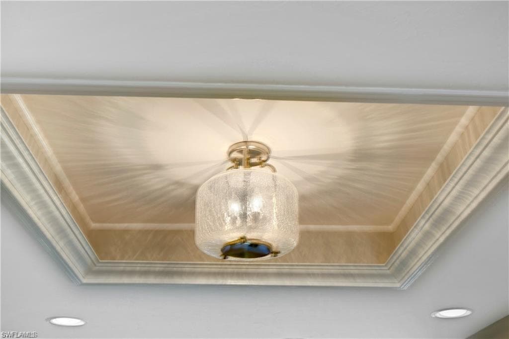 13105 Vanderbilt DR # 405, NAPLES FL 34110-8