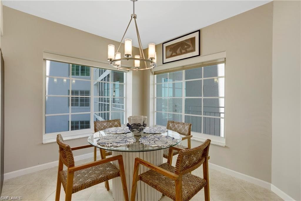 13105 Vanderbilt DR # 405, NAPLES FL 34110-9