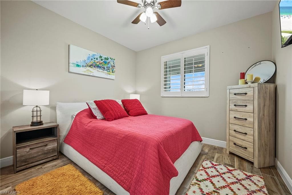 256 Ibis ST, FORT MYERS BEACH FL 33931-26