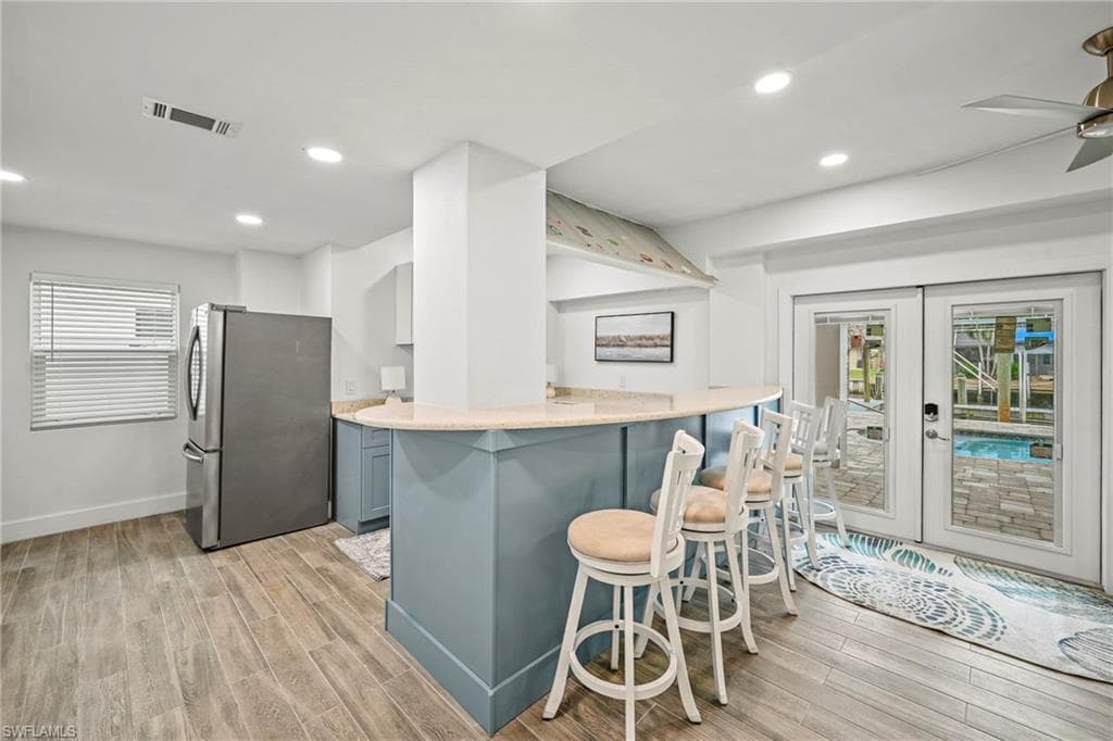 256 Ibis ST, FORT MYERS BEACH FL 33931-14