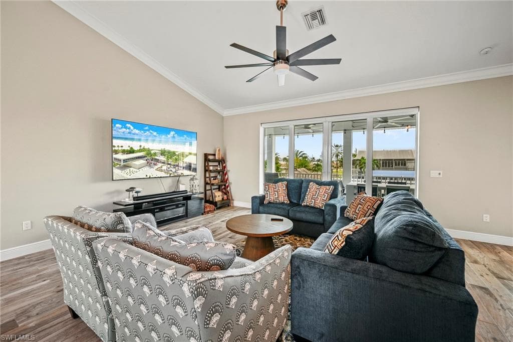 256 Ibis ST, FORT MYERS BEACH FL 33931-18