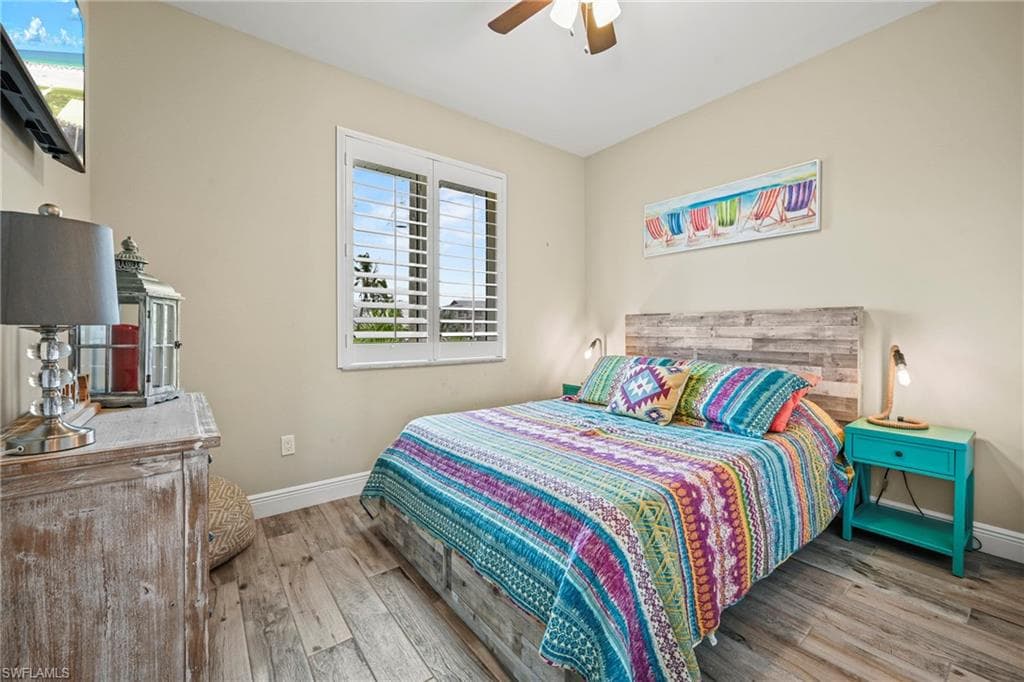 256 Ibis ST, FORT MYERS BEACH FL 33931-28