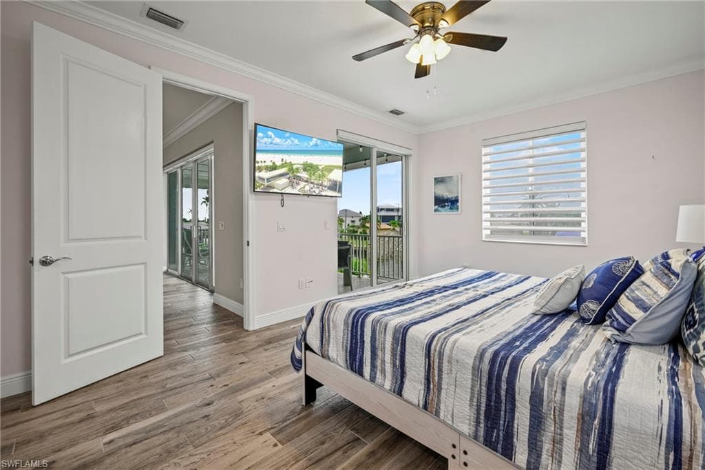 256 Ibis ST, FORT MYERS BEACH FL 33931-24