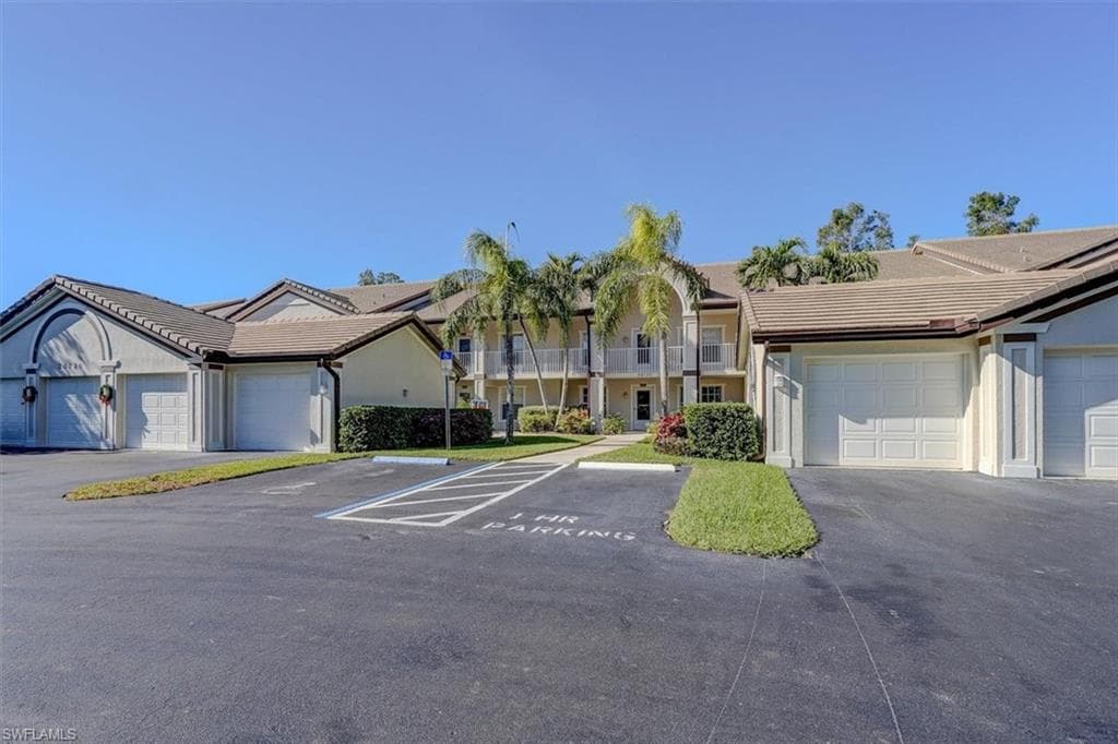 28720 Diamond DR # 103, BONITA SPRINGS FL 34134-40