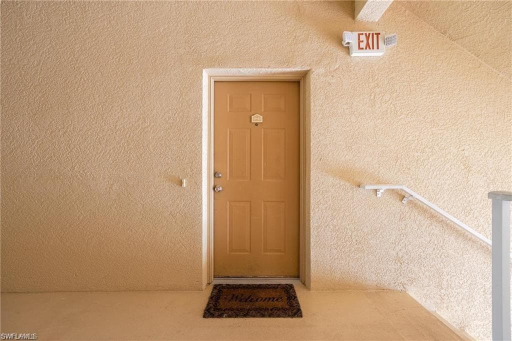 9005 Colby DR # 1911, FORT MYERS FL 33919-13