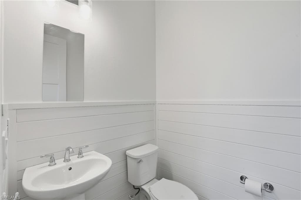 115 Cambria LN, NAPLES FL 34112-26