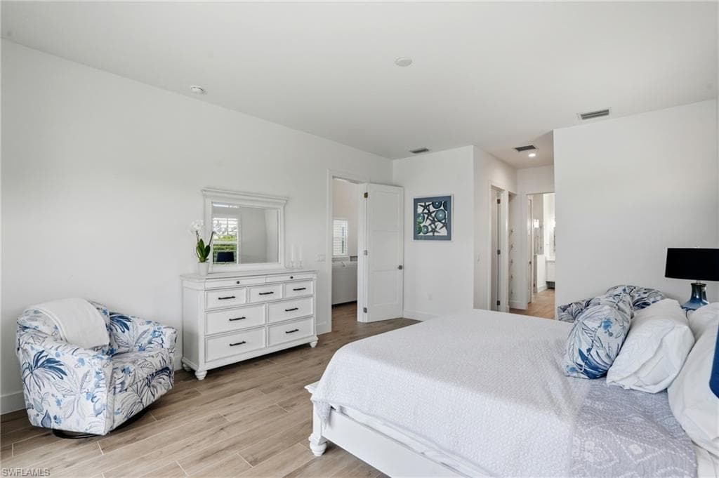 115 Cambria LN, NAPLES FL 34112-11