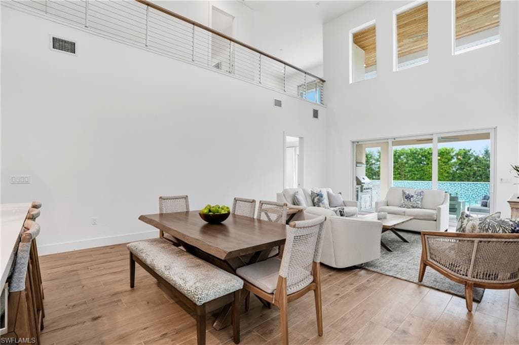 115 Cambria LN, NAPLES FL 34112-7