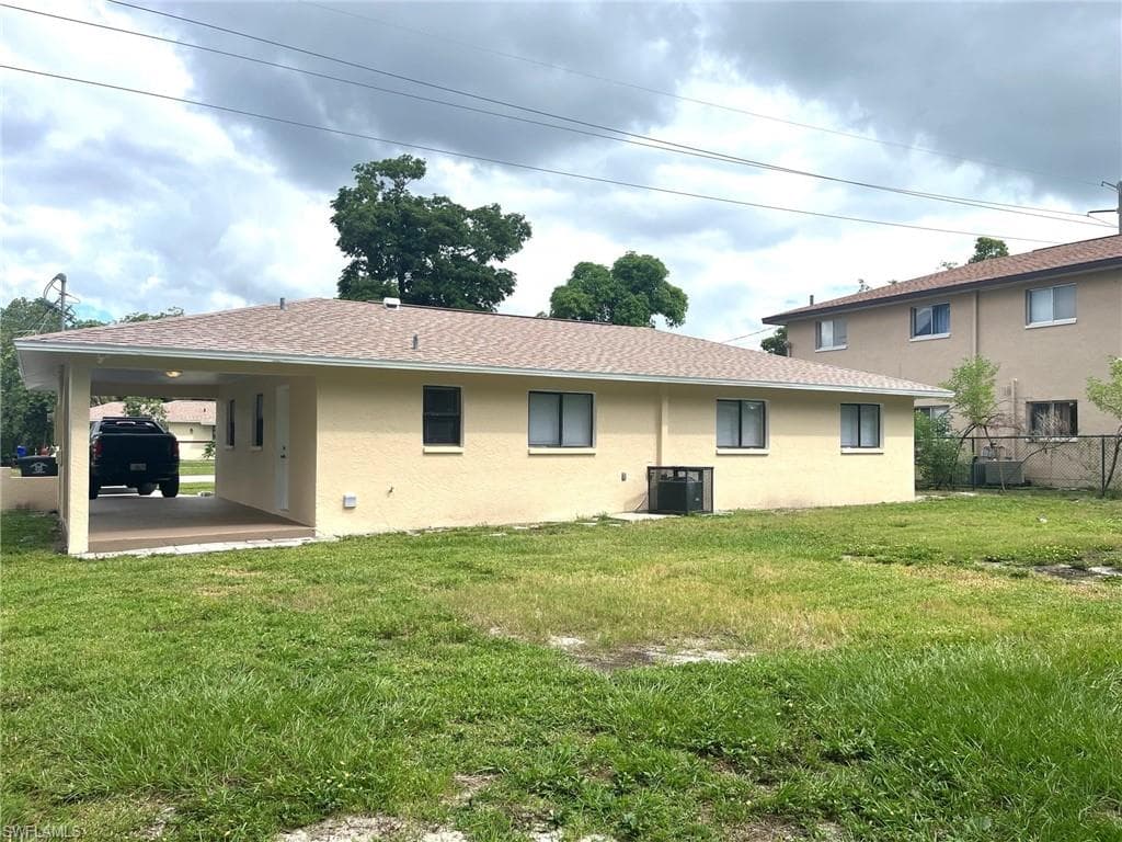 2656 Lime ST, FORT MYERS FL 33916-6
