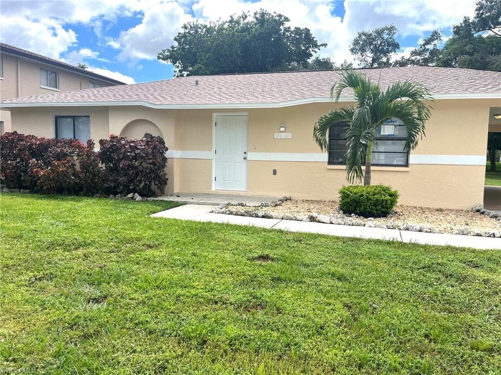 2656 Lime ST, FORT MYERS FL 33916-3
