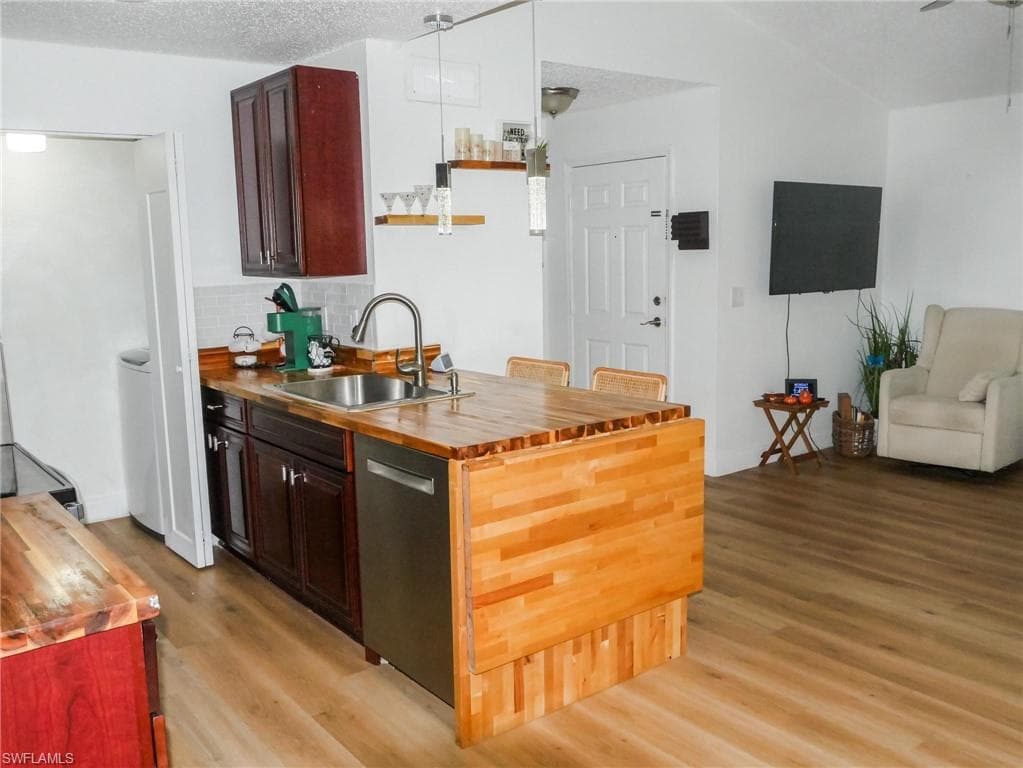 12551 Equestrian CIR # 706, FORT MYERS FL 33907-3
