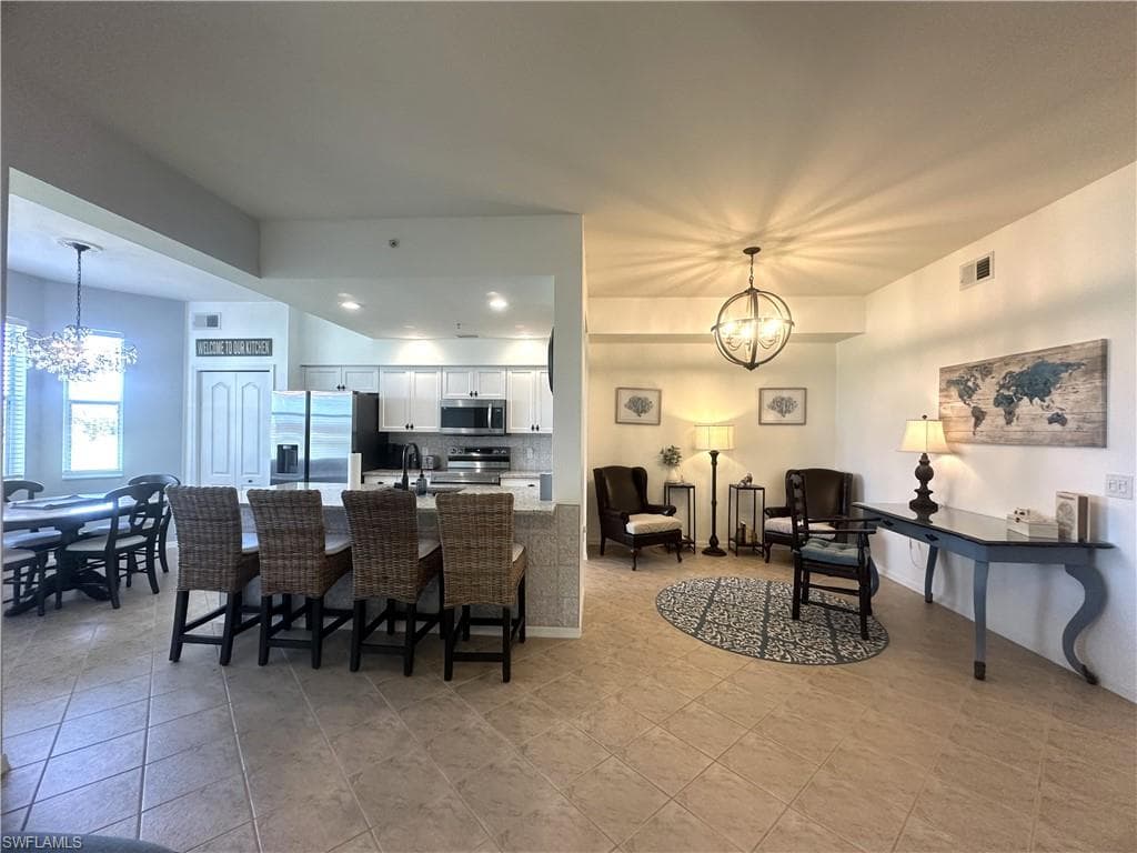 2720 Cypress Trace CIR # 2928, NAPLES FL 34119-5