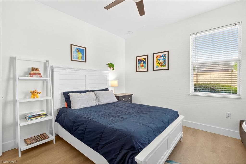 24980 Divot DR, BONITA SPRINGS FL 34135-22