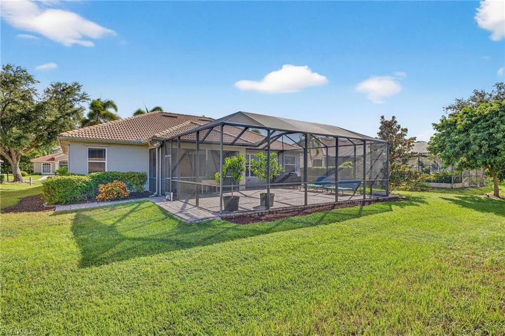 24980 Divot DR, BONITA SPRINGS FL 34135-29