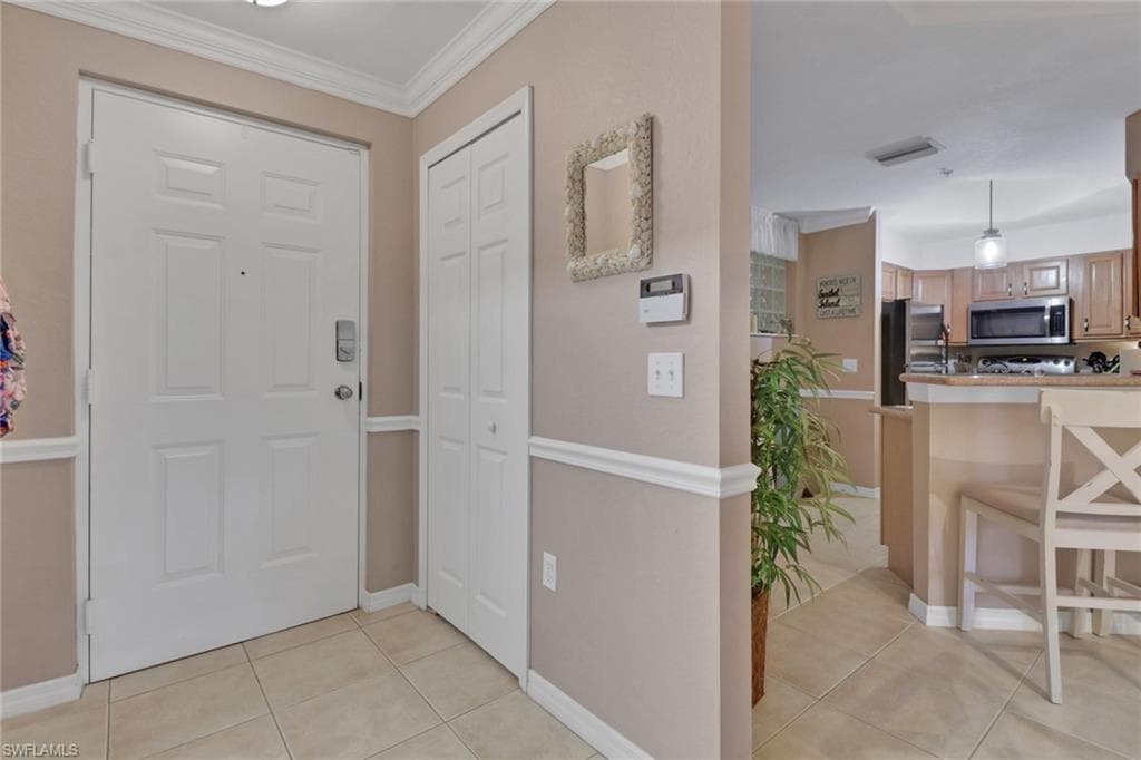 12515 McGregor BLVD # 108, FORT MYERS FL 33919-8