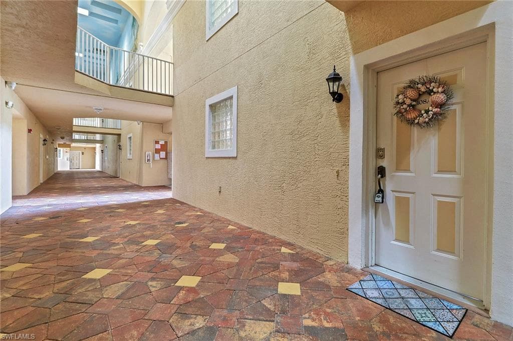 12515 McGregor BLVD # 108, FORT MYERS FL 33919-24