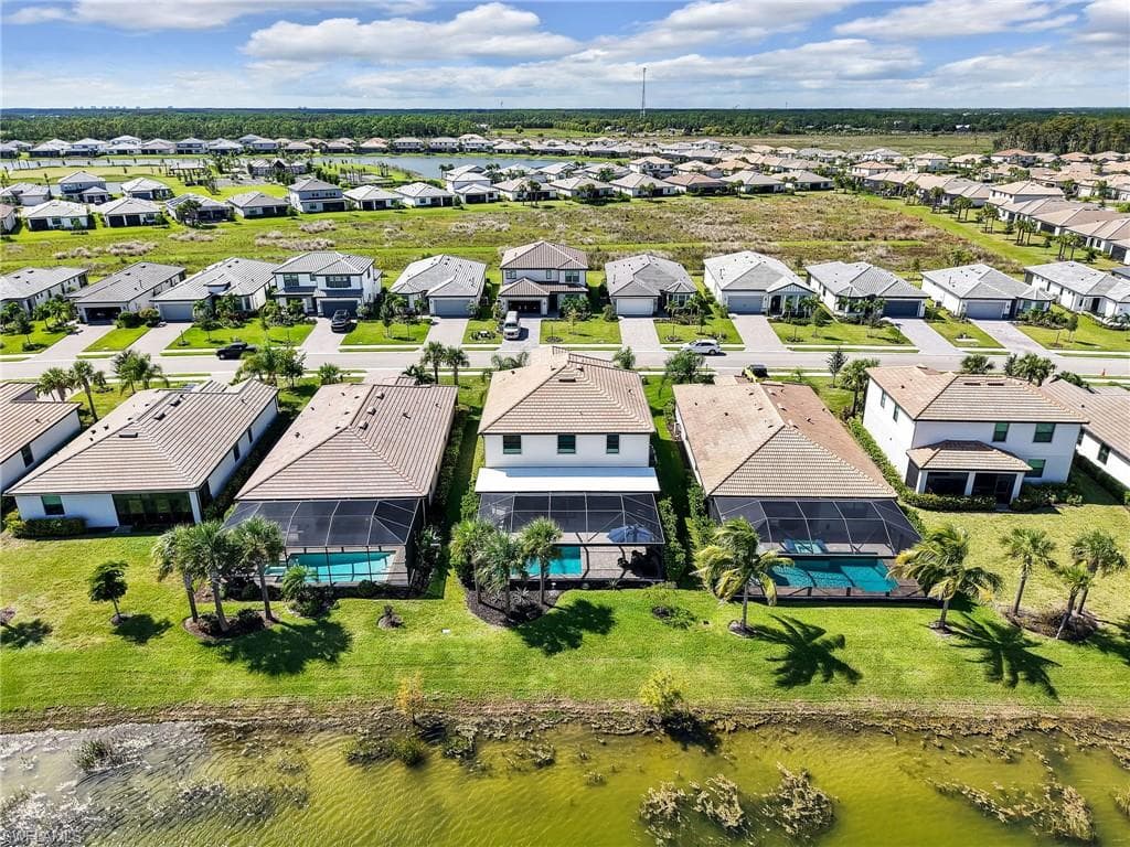 20195 Hartford BLVD-35