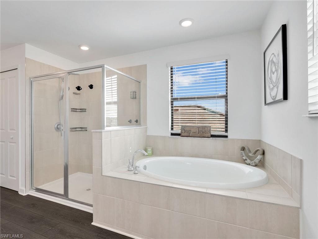 20195 Hartford BLVD-19