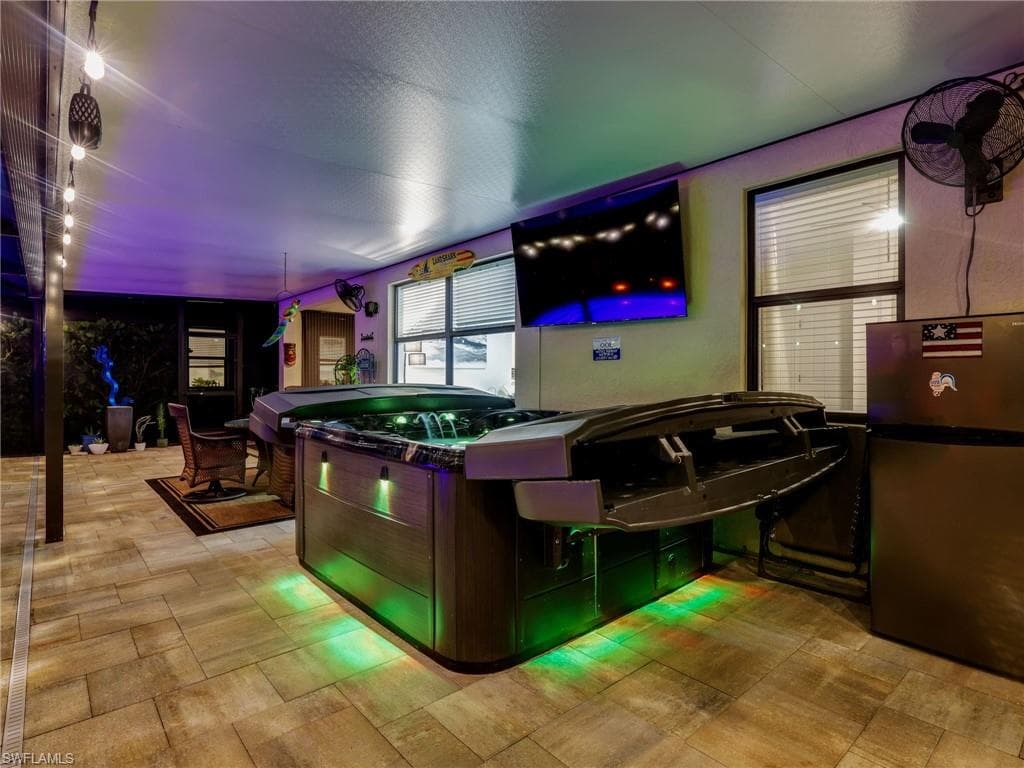 20195 Hartford BLVD-33