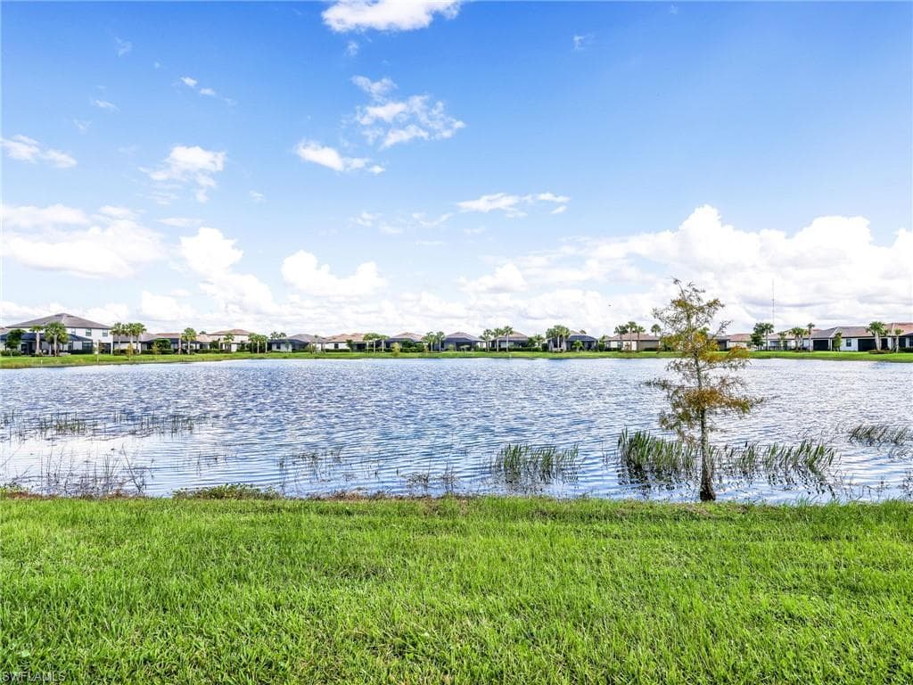 20195 Hartford BLVD-36