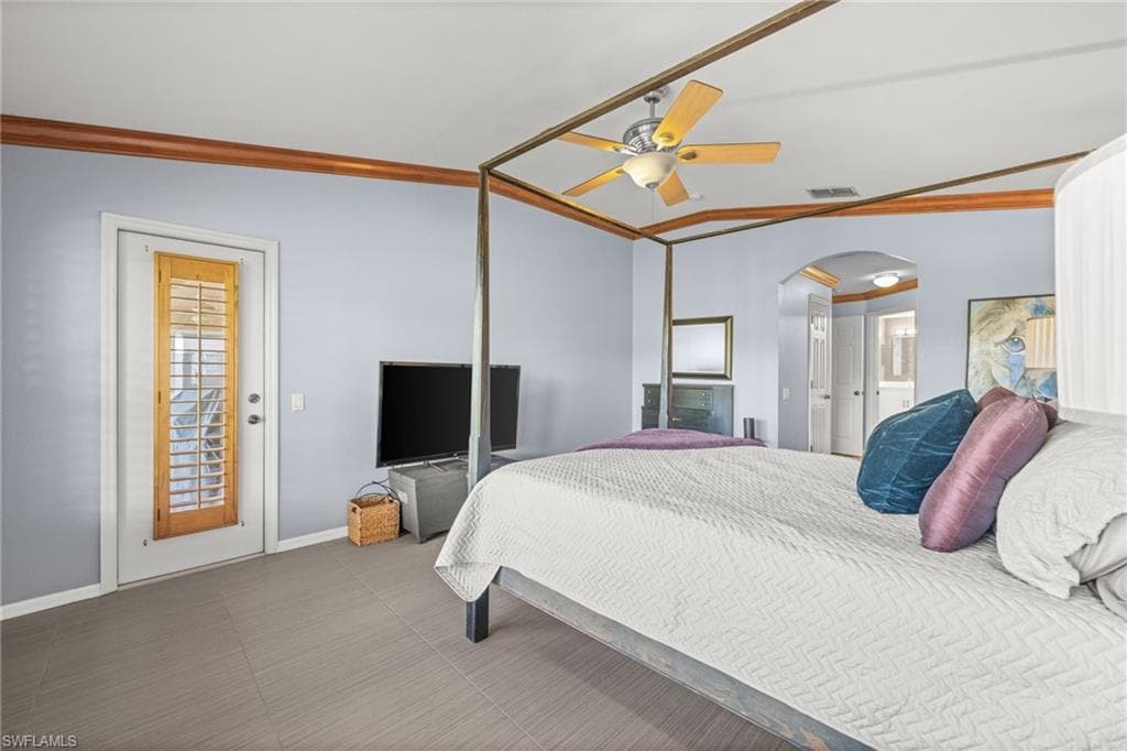 8872 Cedar Hollow DR, FORT MYERS FL 33912-41