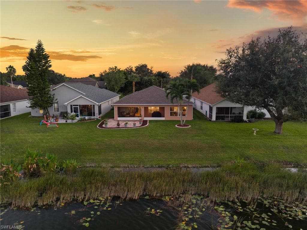 8872 Cedar Hollow DR, FORT MYERS FL 33912-37
