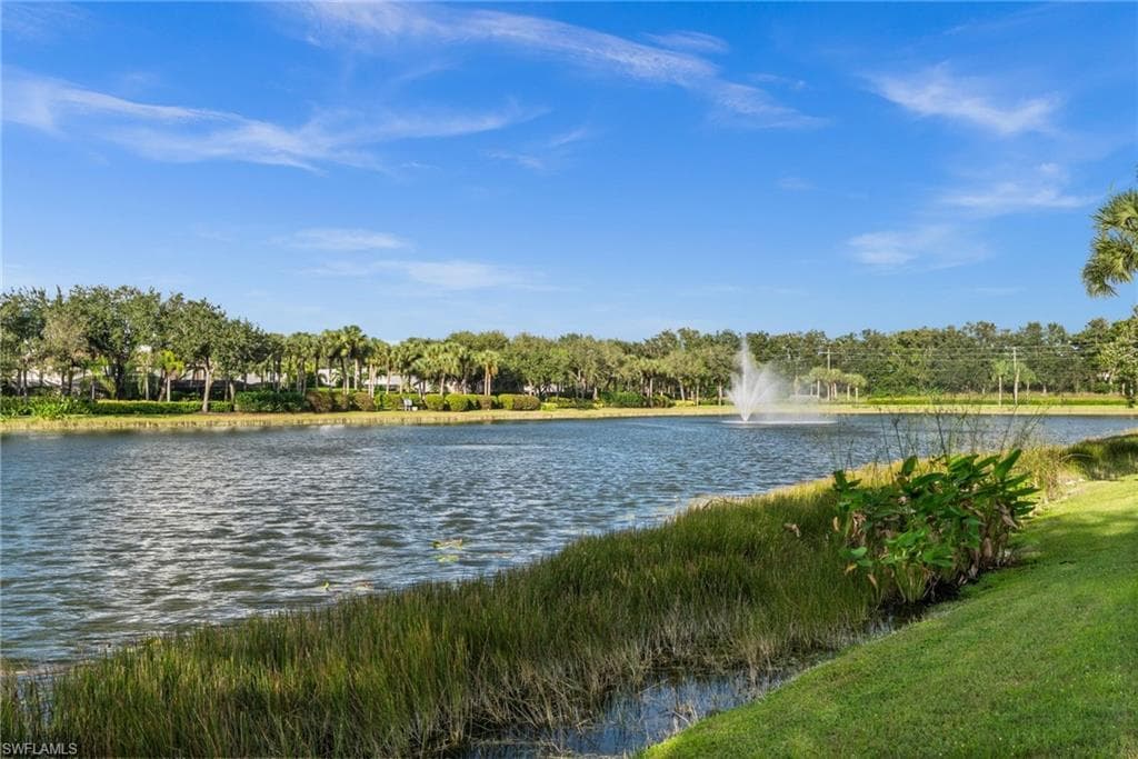 8872 Cedar Hollow DR, FORT MYERS FL 33912-40
