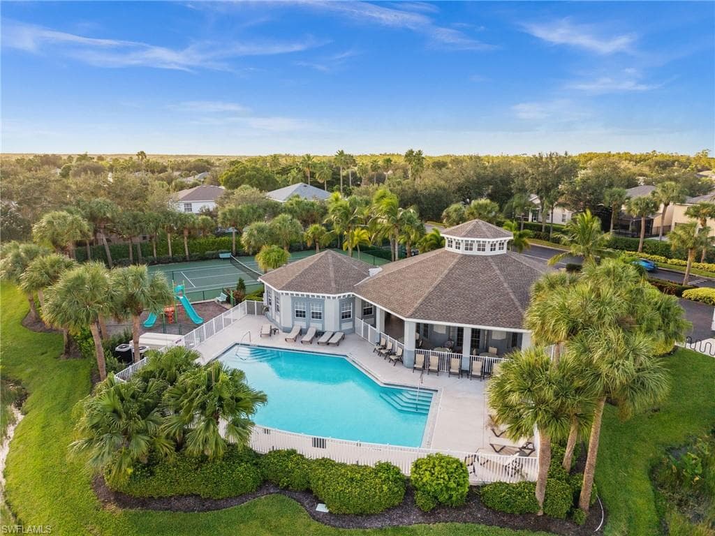 8872 Cedar Hollow DR, FORT MYERS FL 33912-24