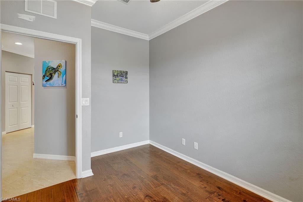 1102 Winding Pines CIR # 205, CAPE CORAL FL 33909-26