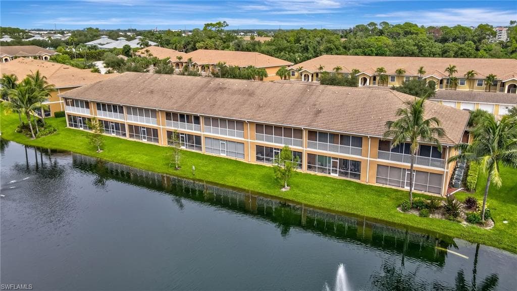 1102 Winding Pines CIR # 205, CAPE CORAL FL 33909-45