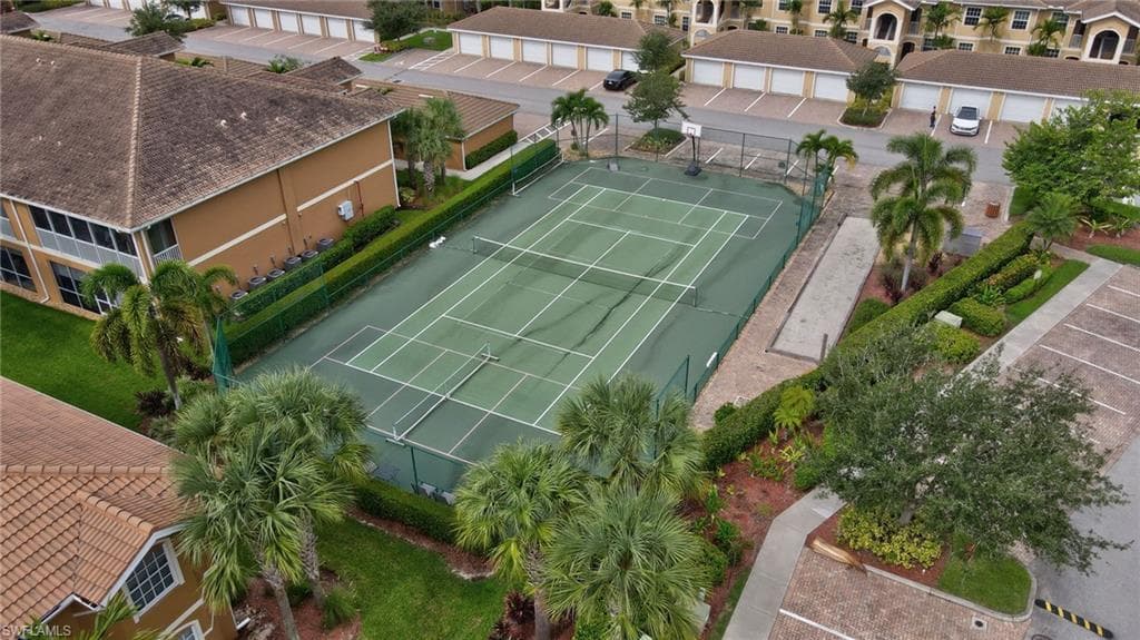 1102 Winding Pines CIR # 205, CAPE CORAL FL 33909-48