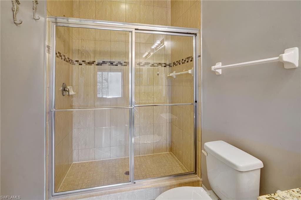 1102 Winding Pines CIR # 205, CAPE CORAL FL 33909-18