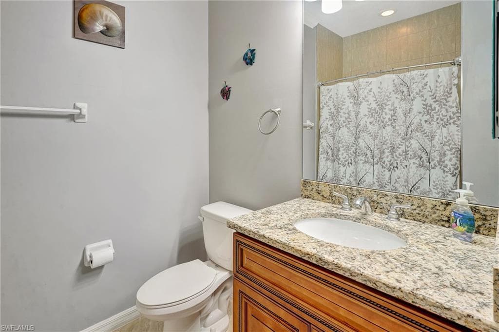 1102 Winding Pines CIR # 205, CAPE CORAL FL 33909-20