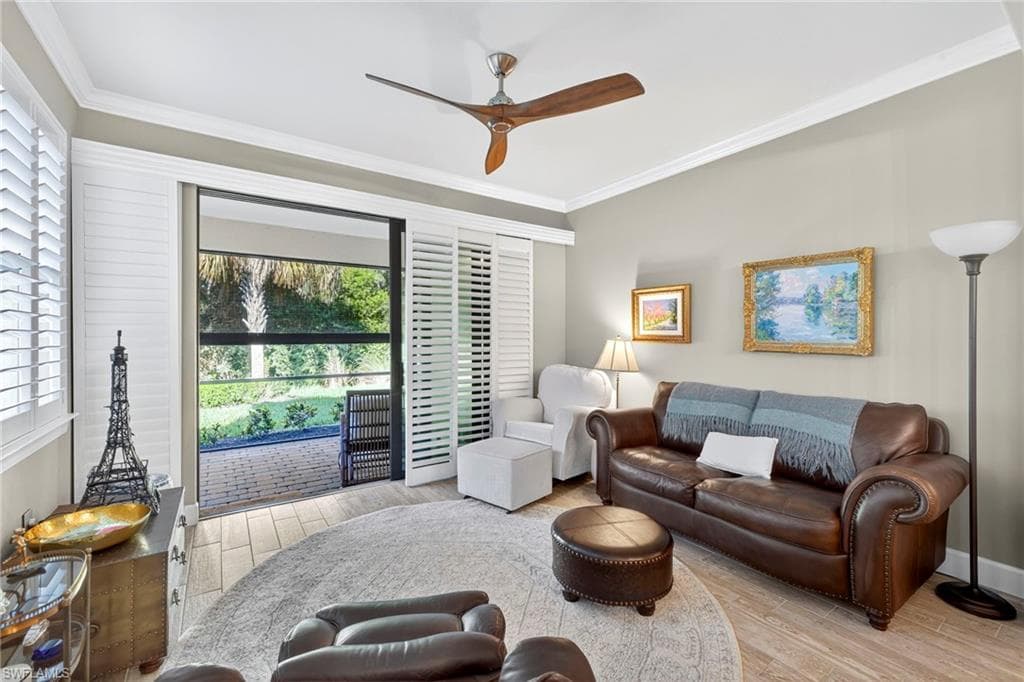 7057 Live Oak DR, NAPLES FL 34114-11