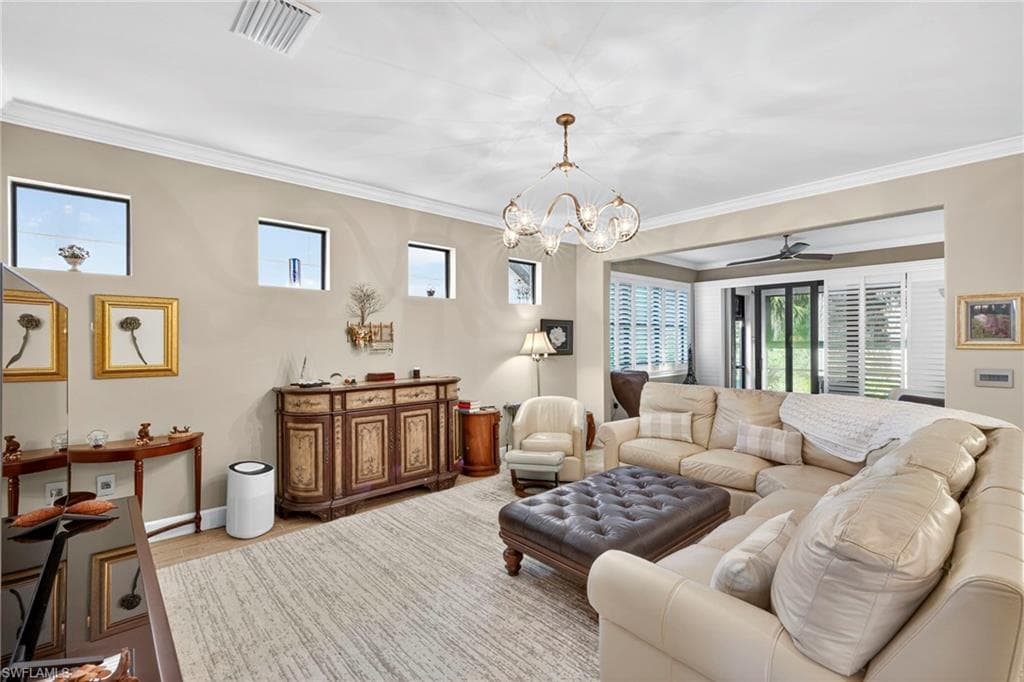 7057 Live Oak DR, NAPLES FL 34114-6