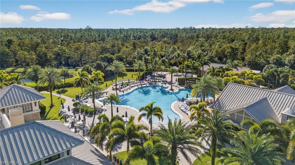 7057 Live Oak DR, NAPLES FL 34114-33