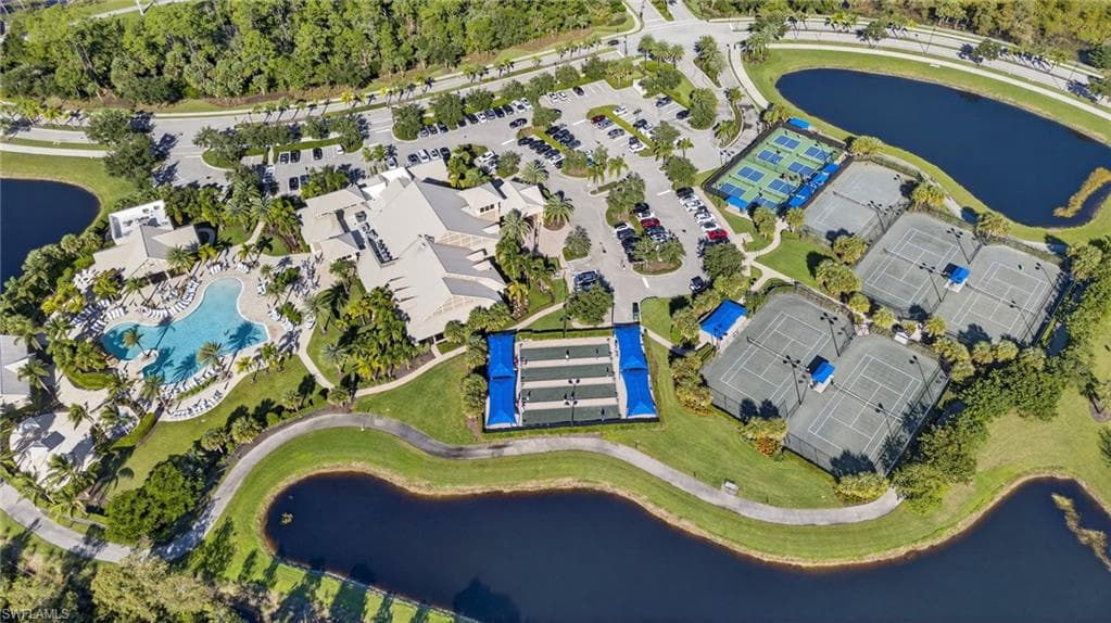 7057 Live Oak DR, NAPLES FL 34114-32