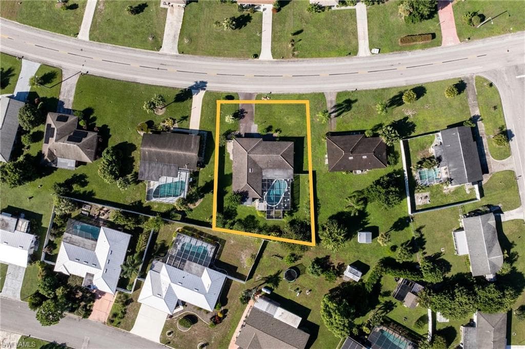 211 Richmond AVE S, LEHIGH ACRES FL 33936-44