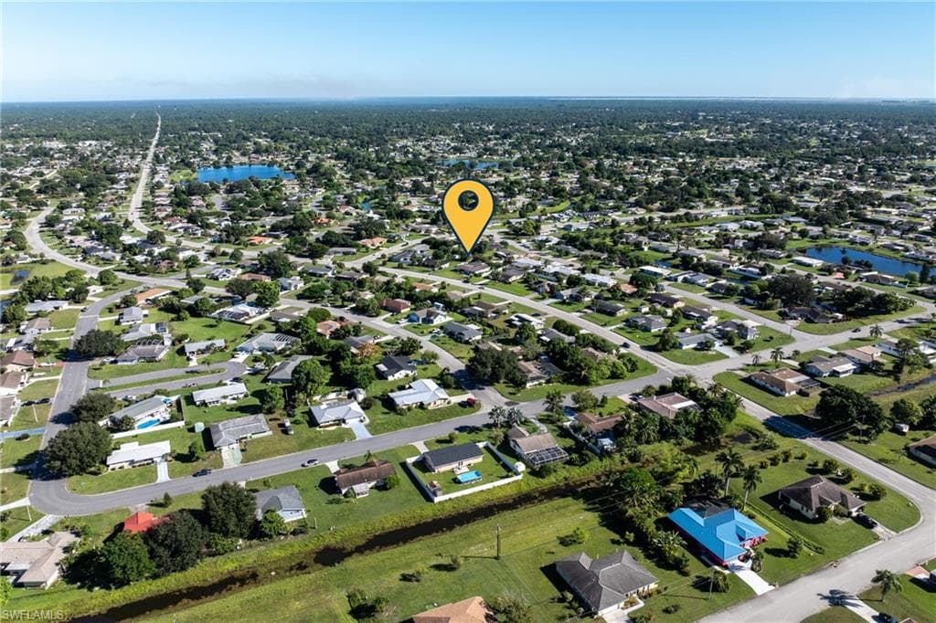 211 Richmond AVE S, LEHIGH ACRES FL 33936-43